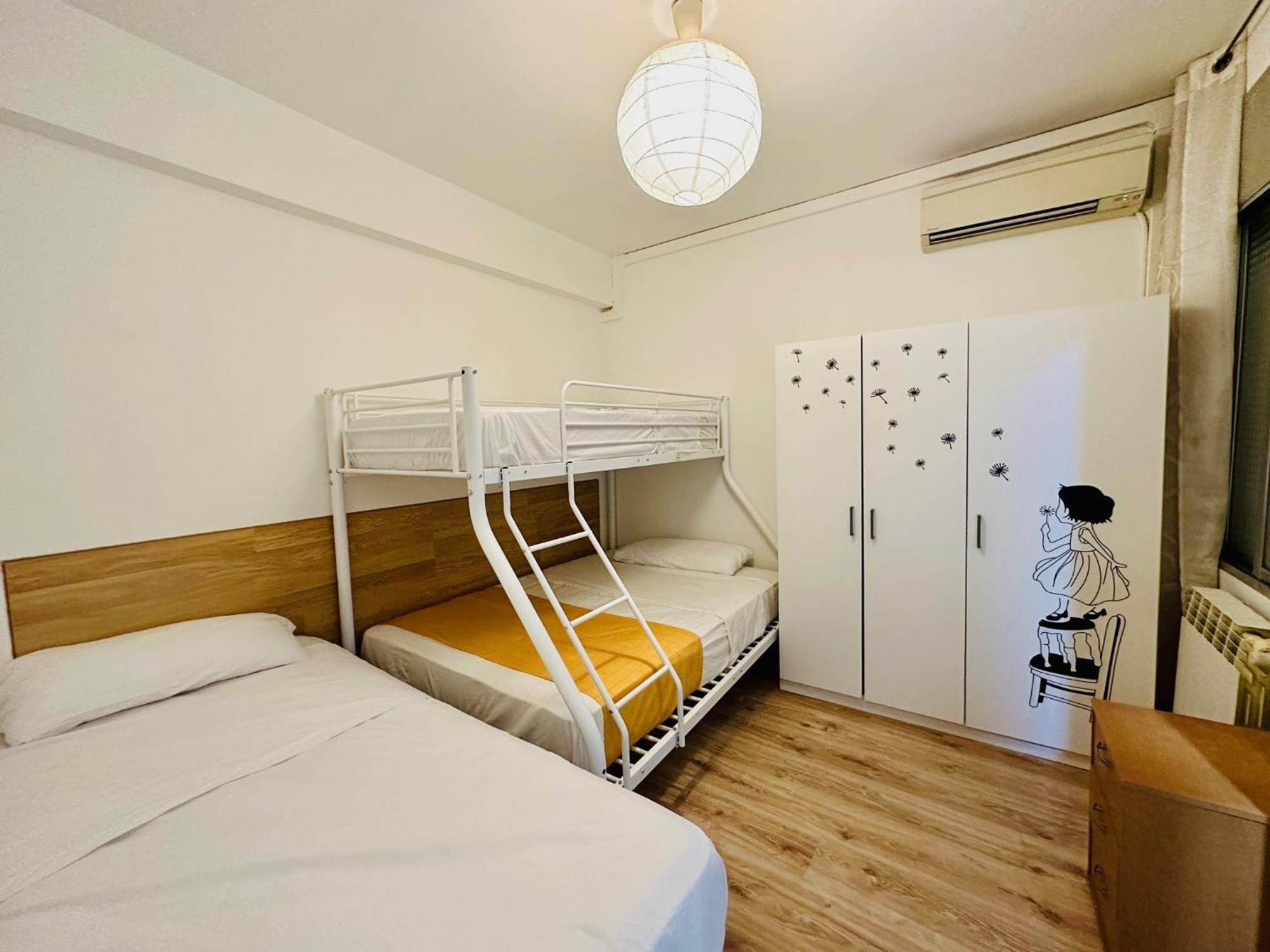 Punta Me Rooms In Madrid Downtown מראה חיצוני תמונה