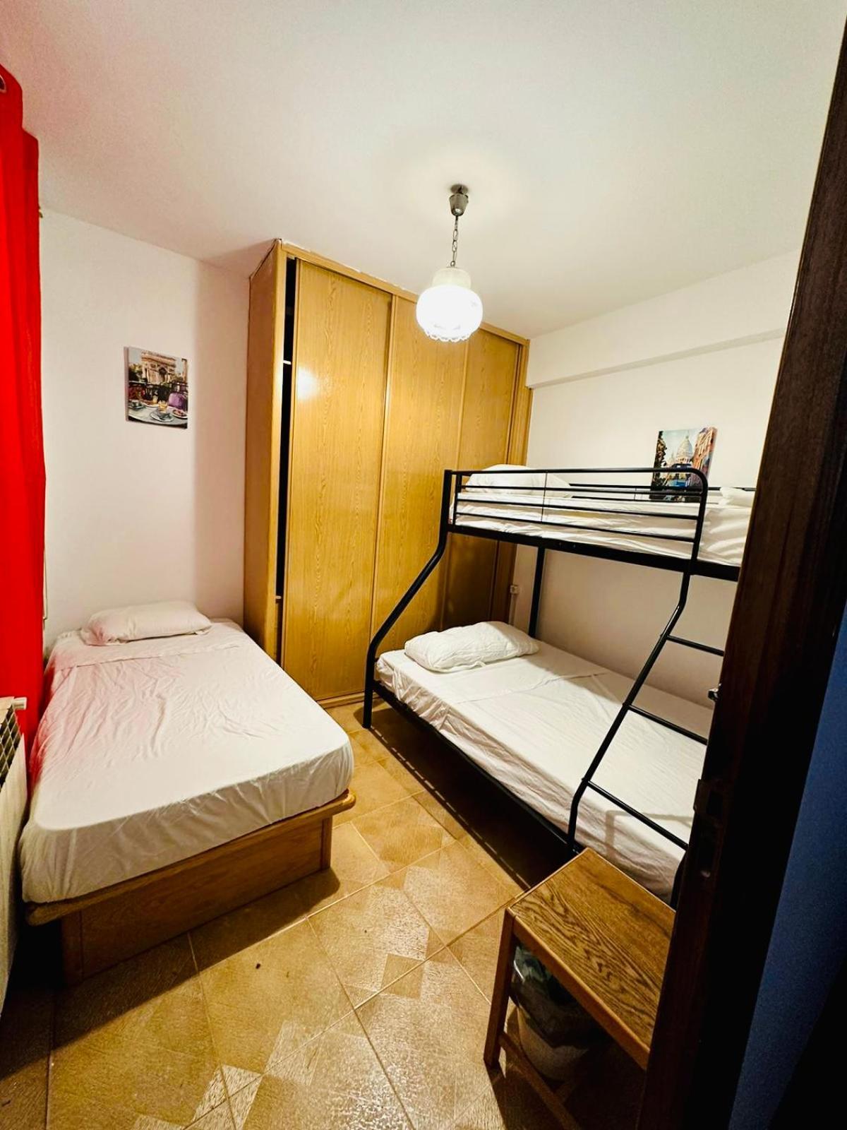 Punta Me Rooms In Madrid Downtown מראה חיצוני תמונה