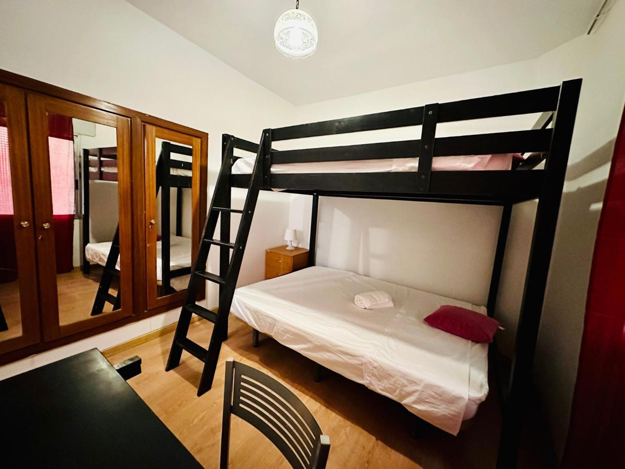 Punta Me Rooms In Madrid Downtown מראה חיצוני תמונה