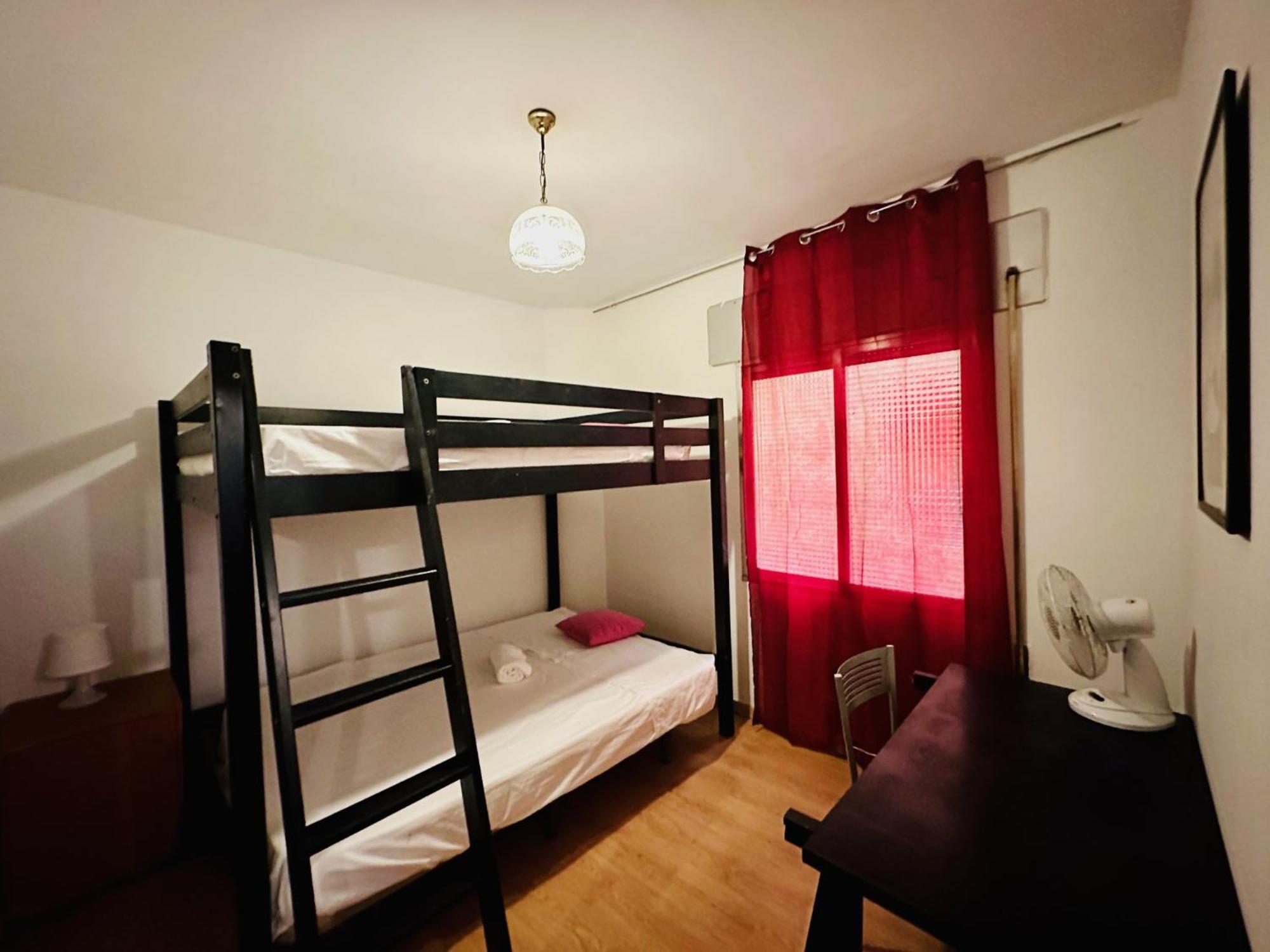 Punta Me Rooms In Madrid Downtown מראה חיצוני תמונה